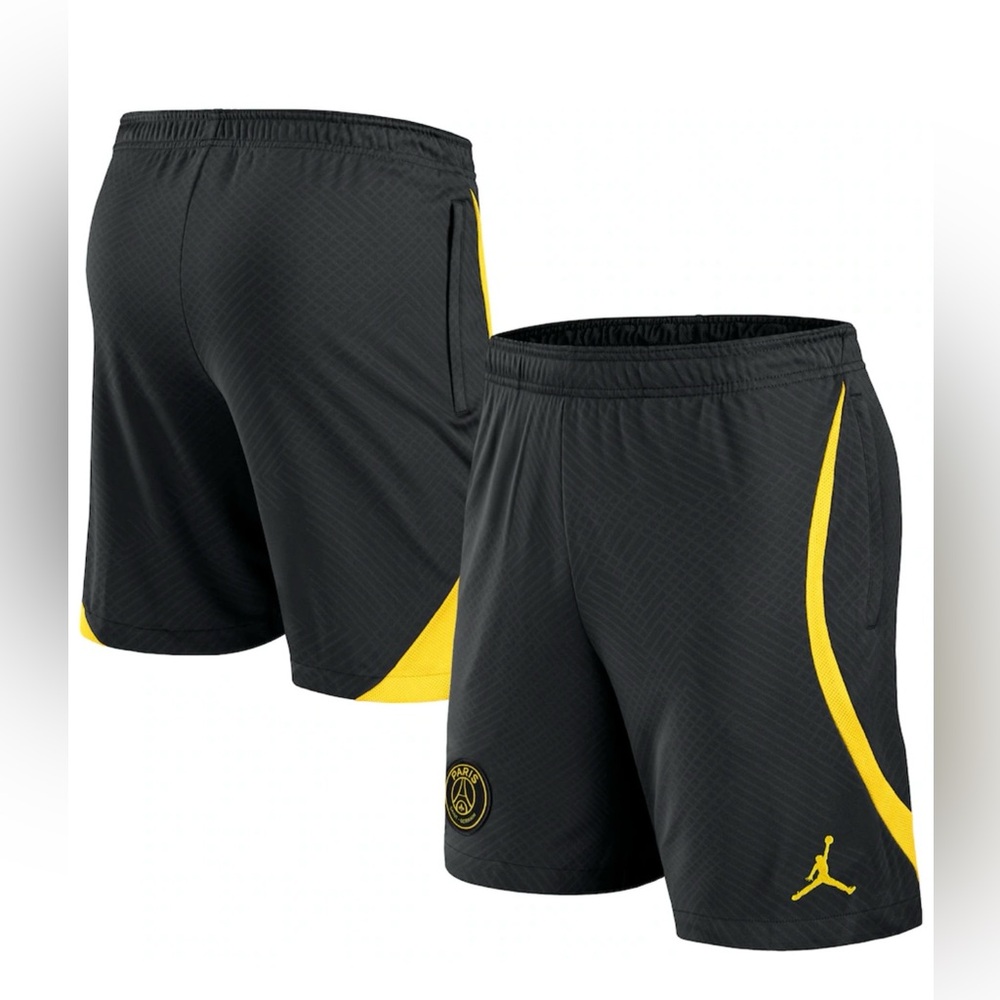 Youth Medium Jordan Black Paris Saint-Germain Strike Performance Shorts.